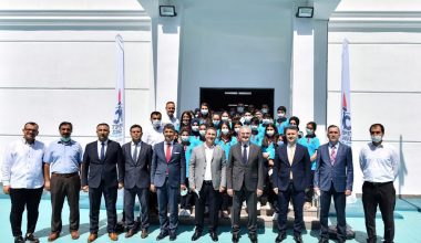 VALİ KARALOĞLU OKULLARI TEFTİŞ ETTİ
