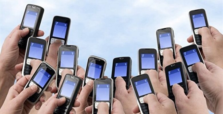 TELEFONLA GÖRÜŞME 80 MİLYAR DAKİKAYI AŞTI