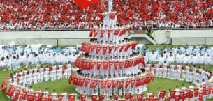 ‘GELECEK GENÇLERİNDİR’