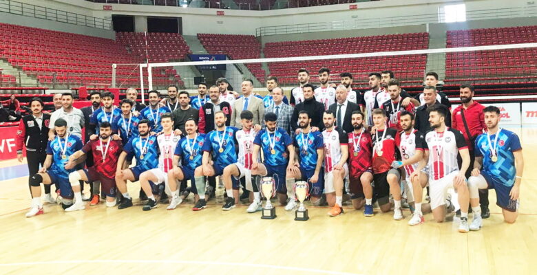 YENİŞEHİR BELEDİYESİ 1. LİGDE 