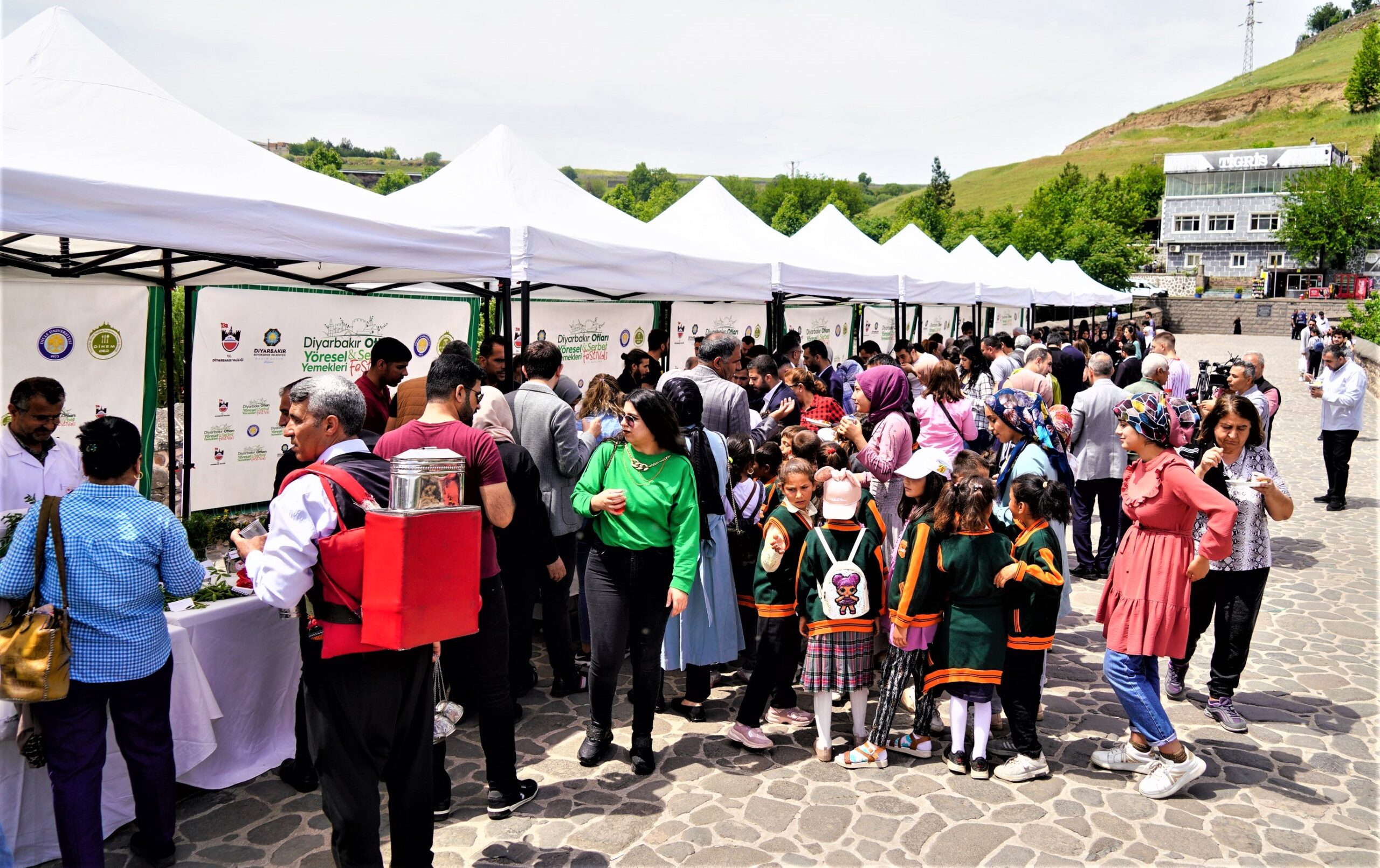 DİYARBAKIR OTLARI VE ŞERBET FESTİVALİ